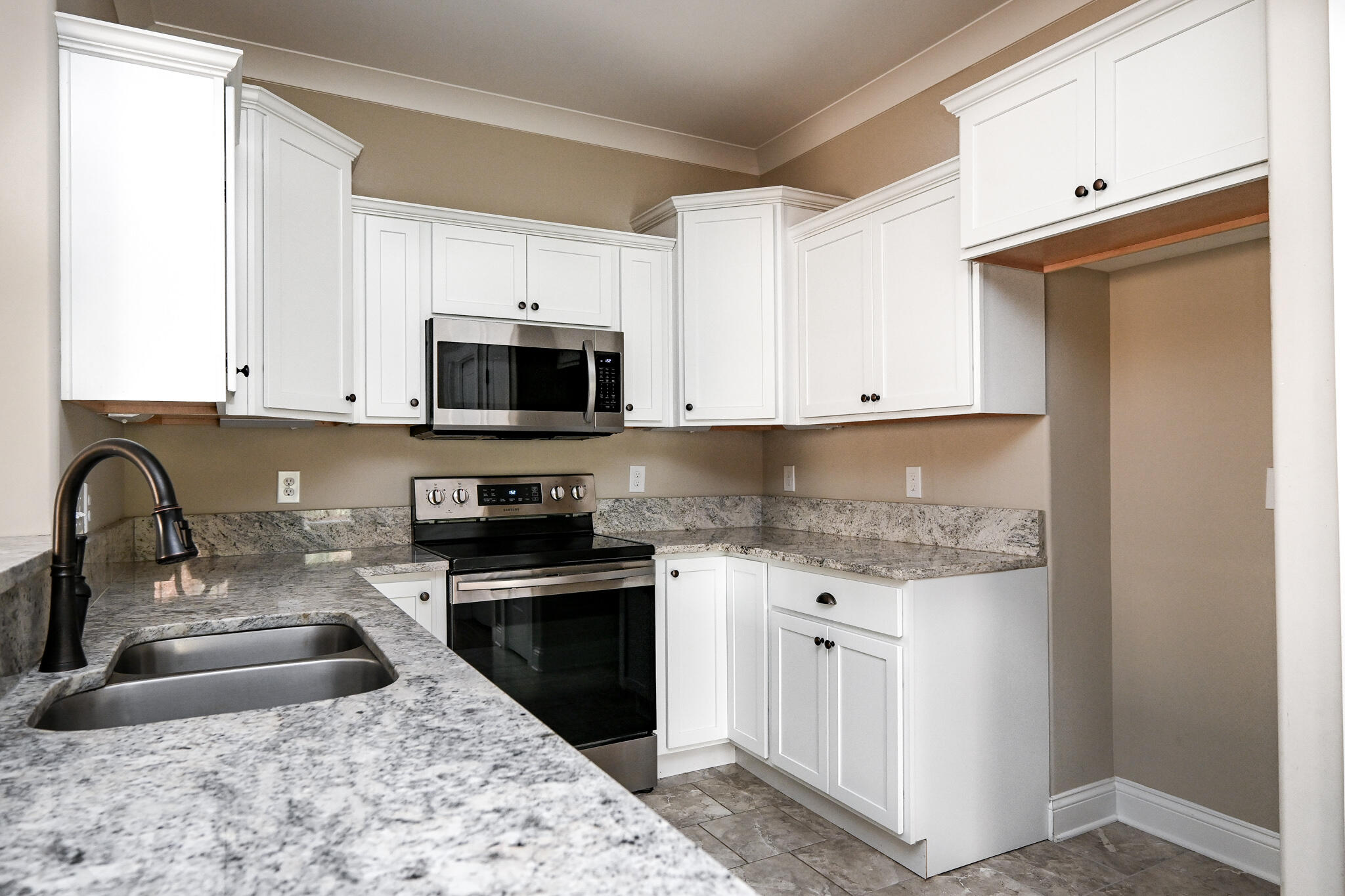 188 Winesap Way Southwest Cleveland, TN 37311 - Photo 14 of 48 Kitchen