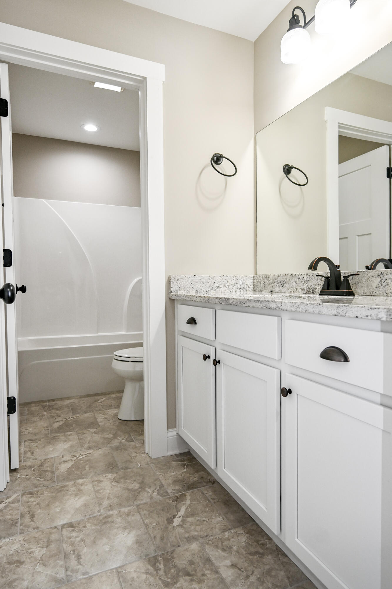 188 Winesap Way Southwest Cleveland, TN 37311 - Photo 38 of 48 Guest Bathroom