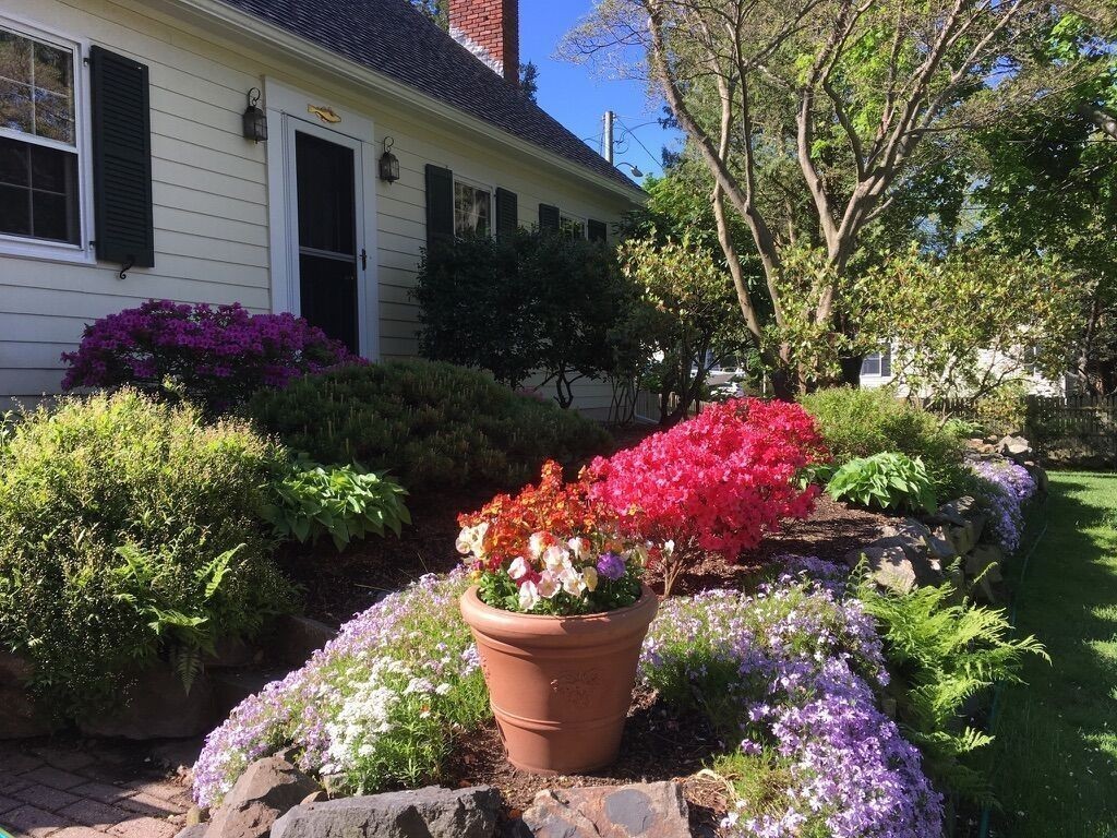 51 Bubier Road Marblehead, MA 01945 - Photo 5 of 29 Gallery Image 5