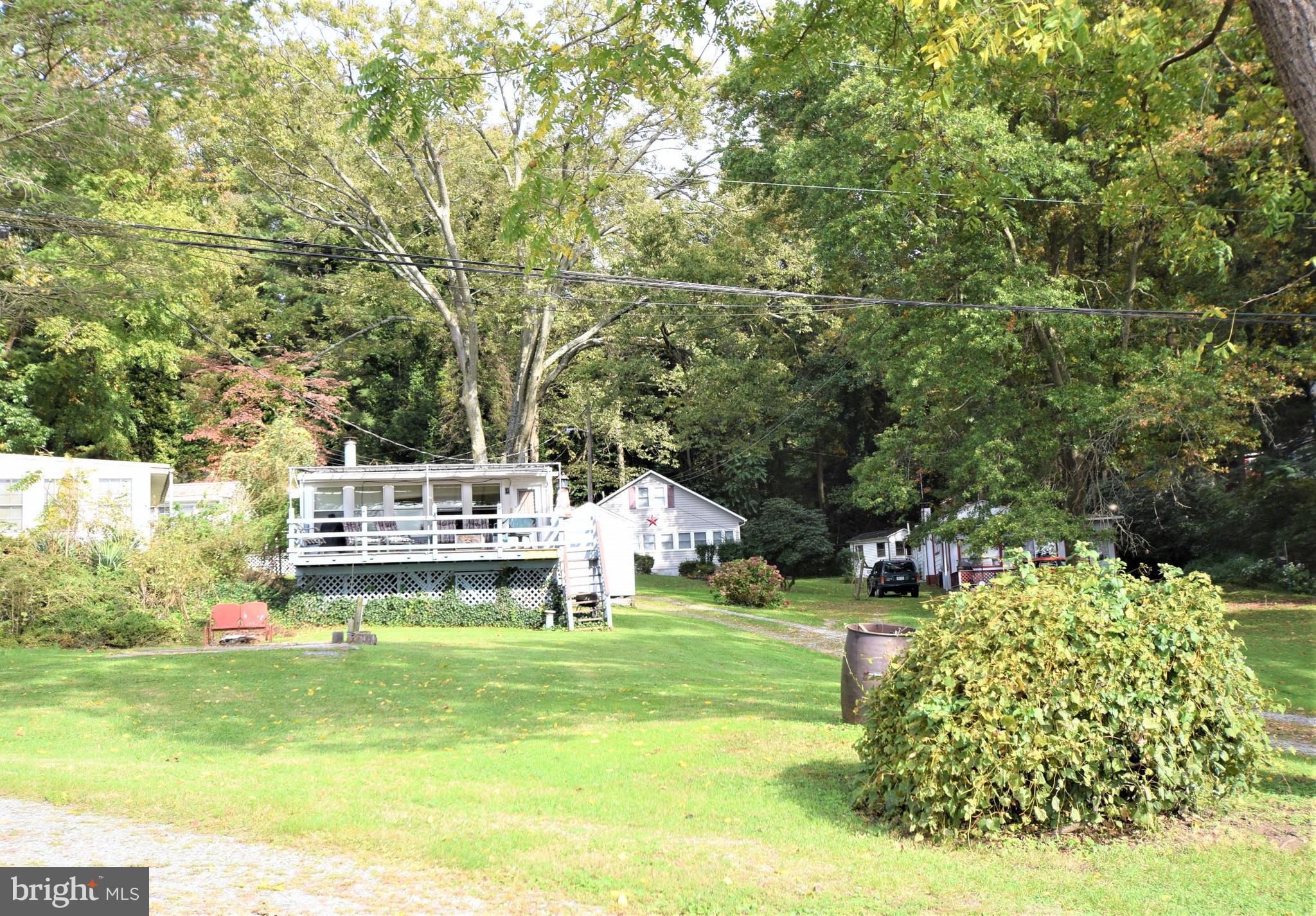 468 Peach Bottom Road Delta, PA 17314 - Photo 4 of 47 Large front yard