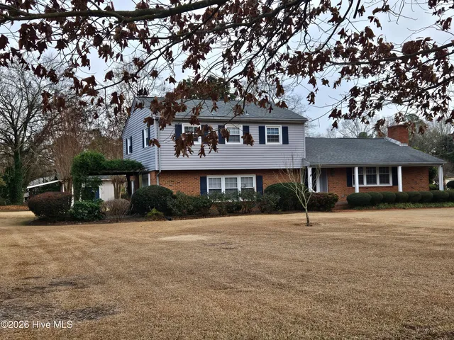 $349,000 | 200 Coharie Drive, Clinton, NC 28328