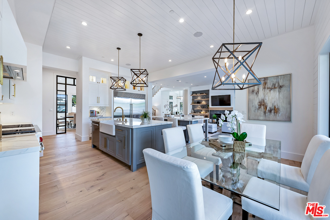 3025 Arrowhead Drive Los Angeles, CA 90068 - Photo 23 of 52