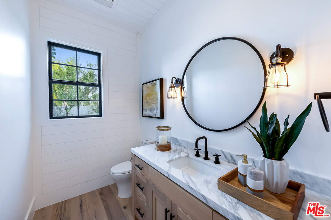 3025 Arrowhead Drive Los Angeles, CA 90068 - Photo 24 of 52