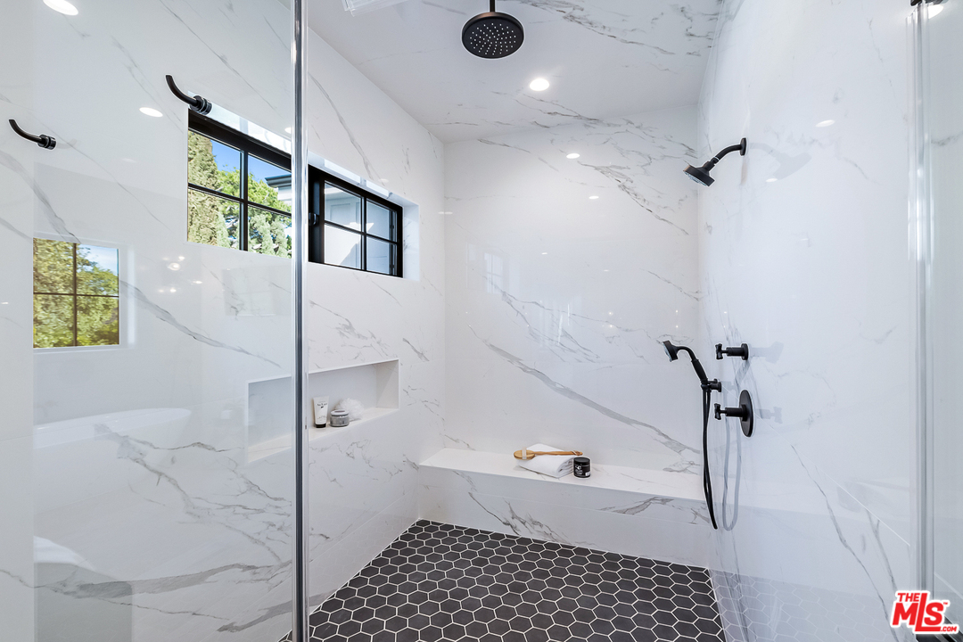 3025 Arrowhead Drive Los Angeles, CA 90068 - Photo 34 of 52