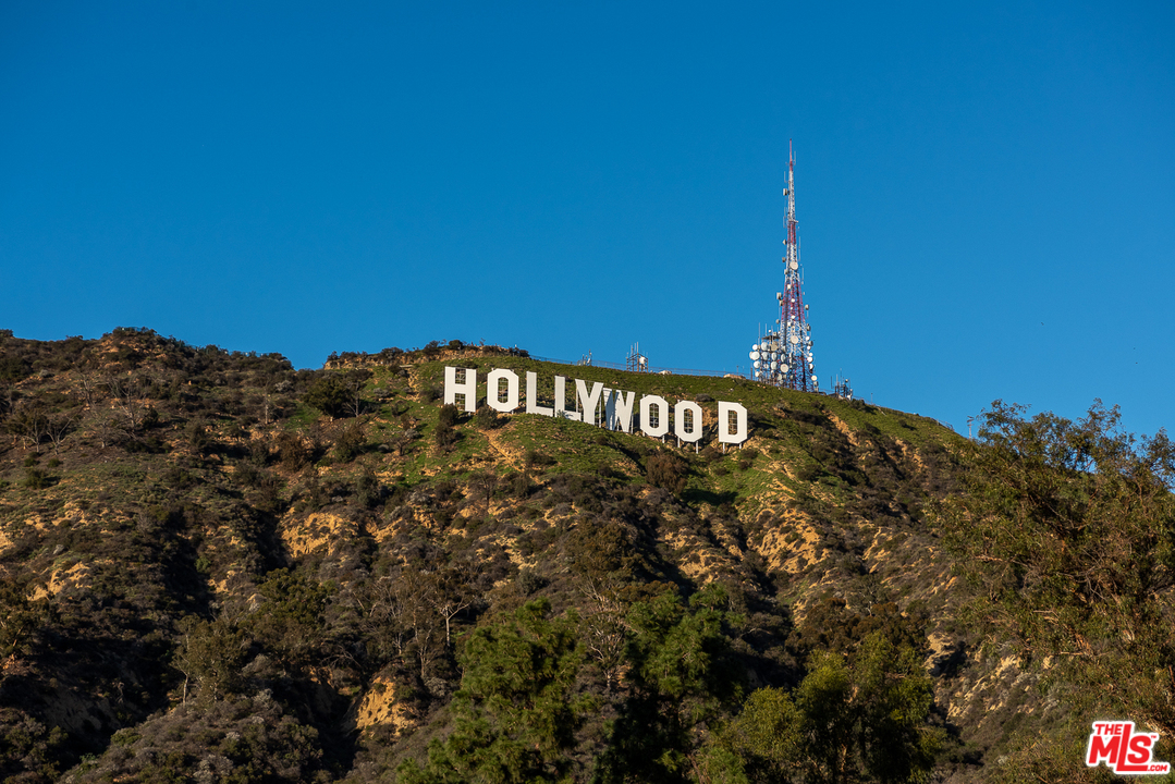 3025 Arrowhead Drive Los Angeles, CA 90068 - Photo 52 of 52