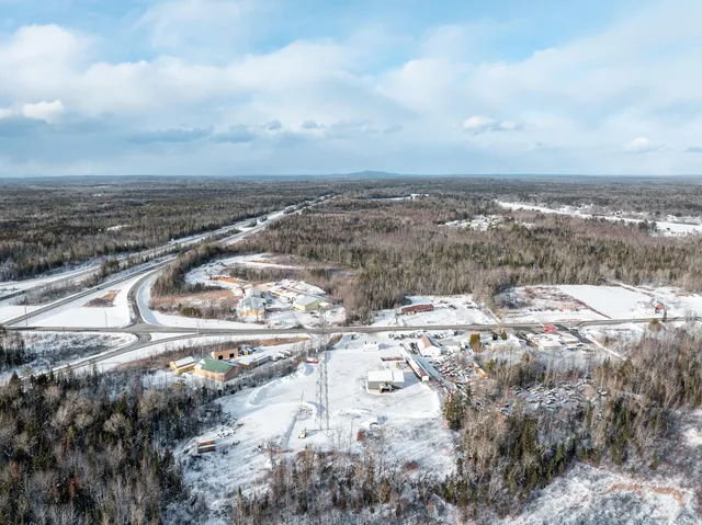 $499,000 | Undisclosed Address, Howland, ME 04448