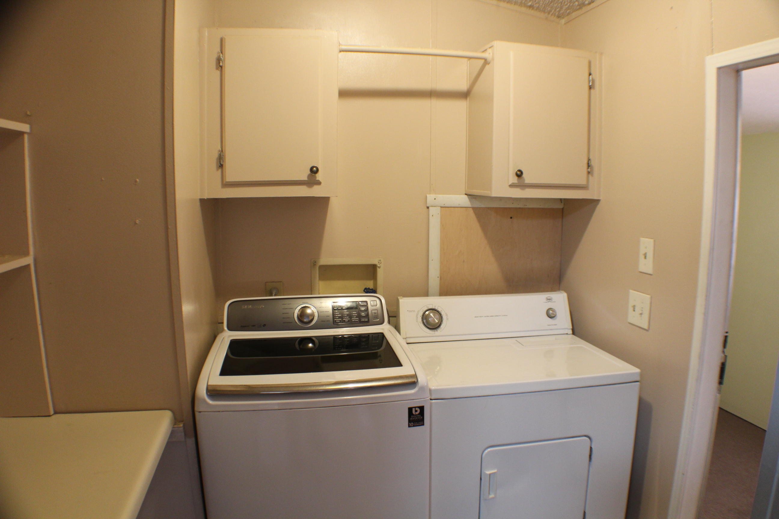 809 New Beason Well Road Kingsport, TN 37660 - Photo 11 of 41 IMG_2086