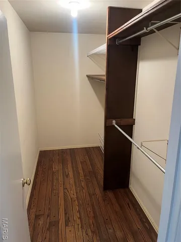 $450,000 | 14227 Kinderhook Drive, Chesterfield, MO 63017