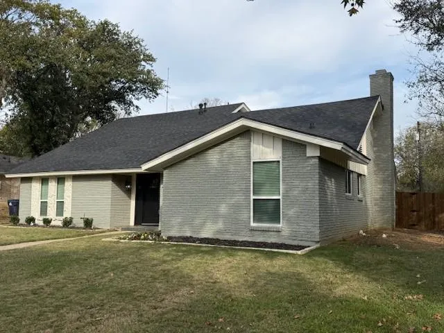 $367,500 | 2223 Foxcroft Circle, Denton, TX 76209