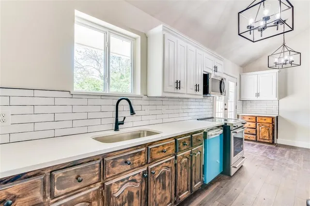 $367,500 | 2223 Foxcroft Circle, Denton, TX 76209