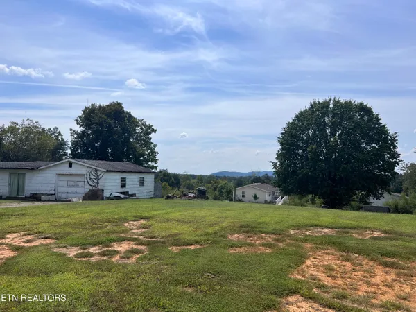 $120,000 | 10728 Mountain Road, Luttrell, TN 37779