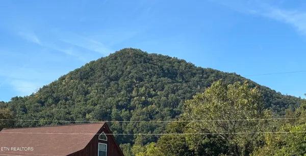 $120,000 | 10728 Mountain Road, Luttrell, TN 37779