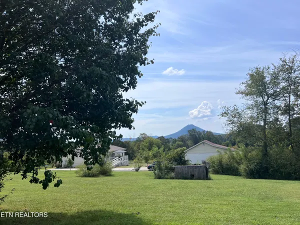 $120,000 | 10728 Mountain Road, Luttrell, TN 37779