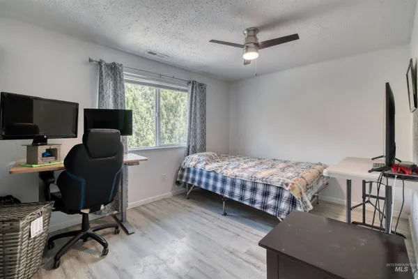 $274,900 | 5268 West Kootenai Street, Boise, ID 83705