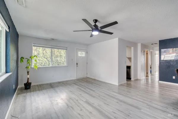 $274,900 | 5268 West Kootenai Street, Boise, ID 83705