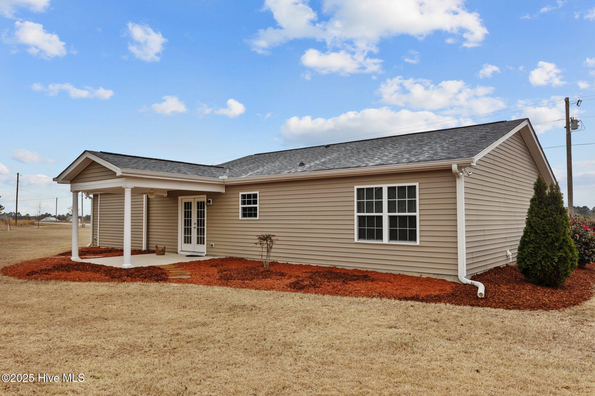 1592 Neill Sinclair Road Raeford, NC 28376 - Photo 5 of 35 8-web-or-mls-707A8132