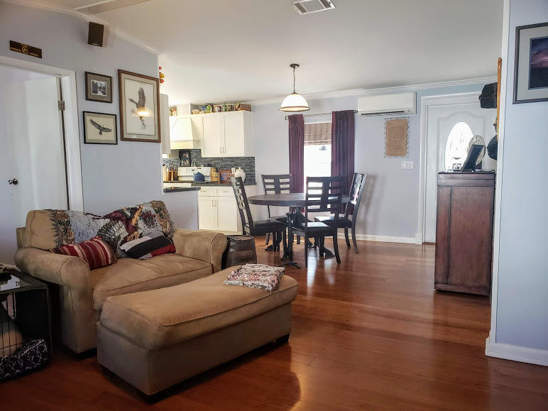 246 Cuba Road Tavernier, FL 33070 - Photo 21 of 53 Living-dining