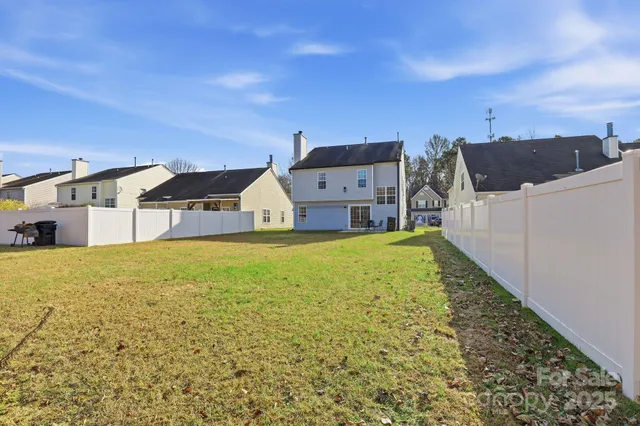 $364,900 | 5825 Brookfield Pointe Drive, Charlotte, NC 28216