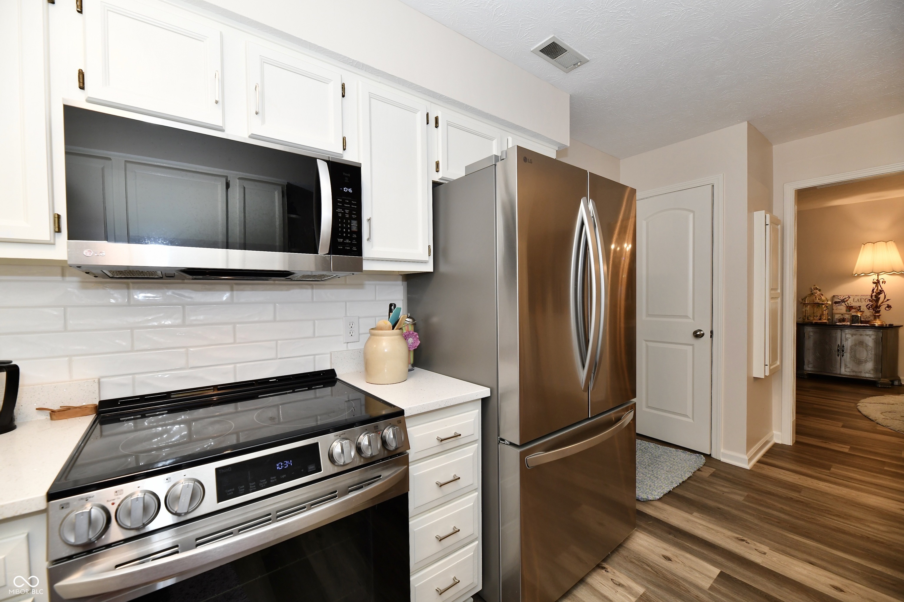 5668 Misty Ridge Circle Indianapolis, IN 46237 - Photo 14 of 37 Gallery Image 14
