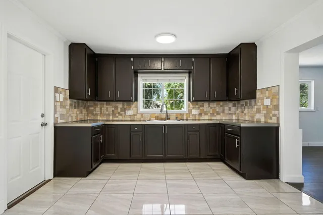 $330,000 | 6594 Clear View Drive, Anderson, CA 96007