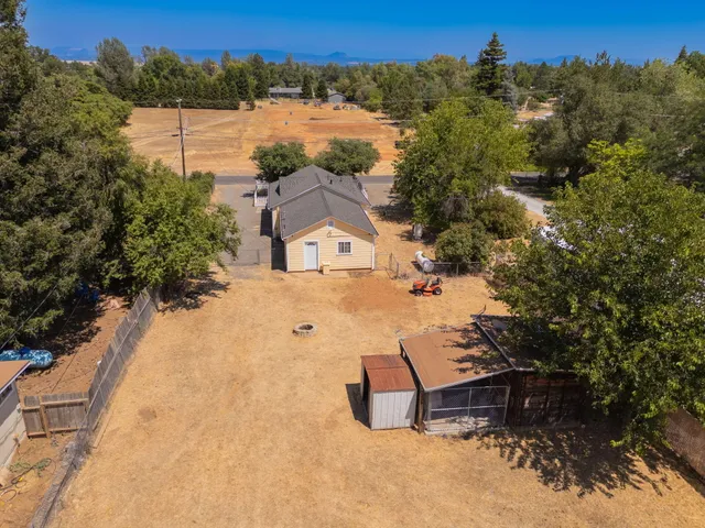 $330,000 | 6594 Clear View Drive, Anderson, CA 96007