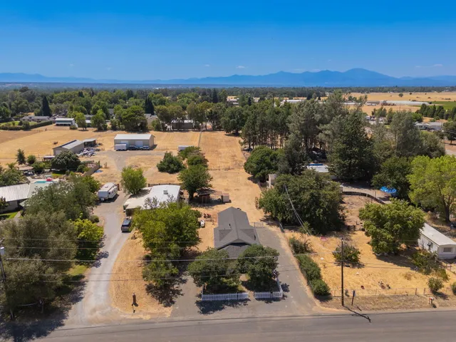 $330,000 | 6594 Clear View Drive, Anderson, CA 96007