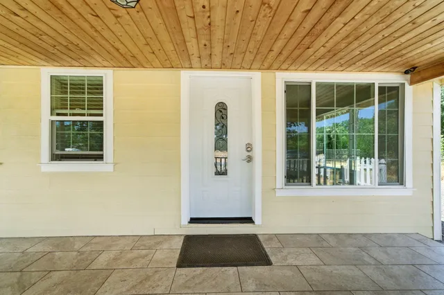 $330,000 | 6594 Clear View Drive, Anderson, CA 96007