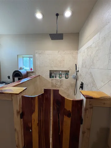 $975,000 | 9187 Farm To Market 1486, Richards, TX 77873