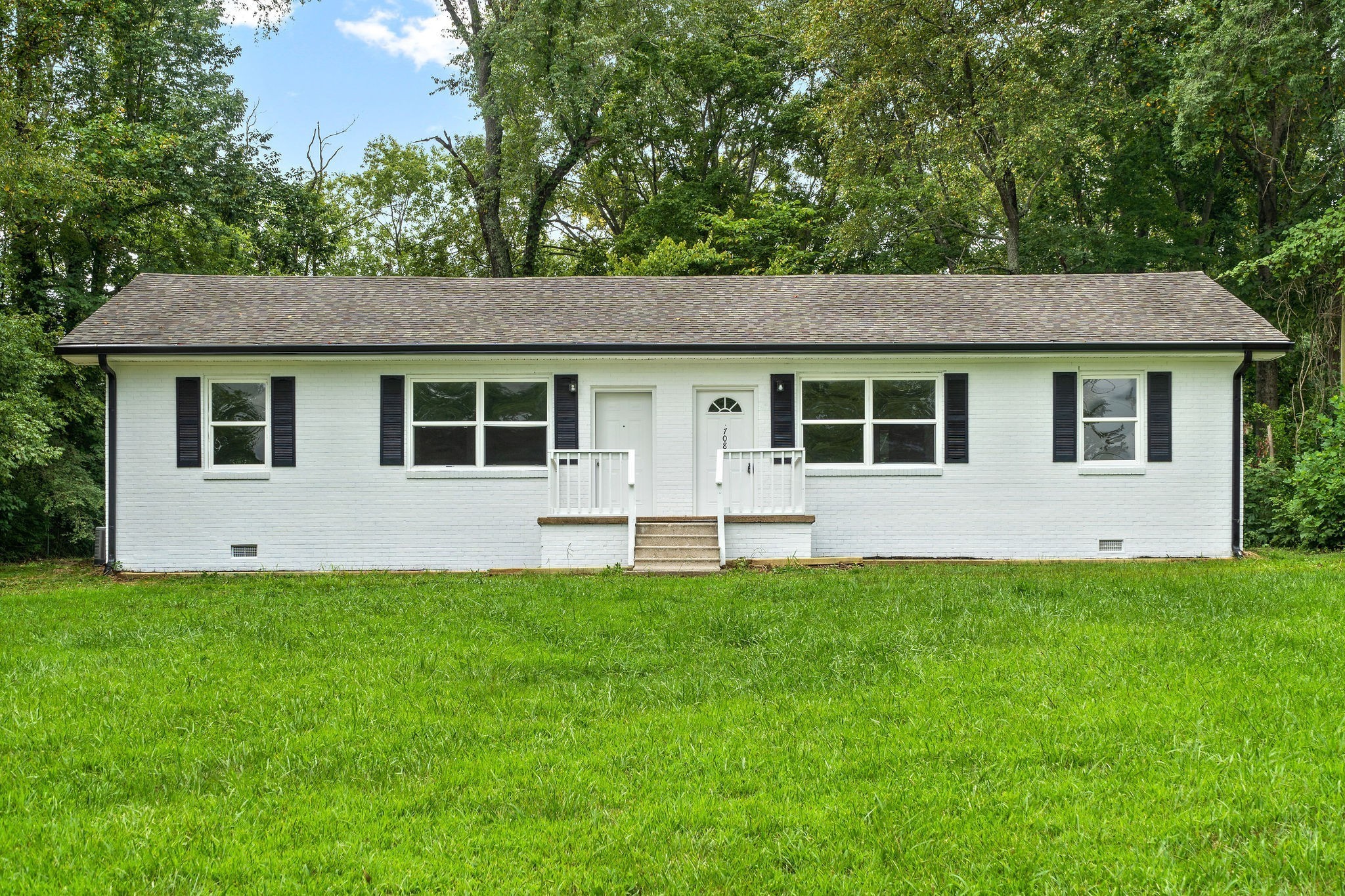 706 Britton Springs Road Clarksville, TN 37042 - Photo 1 of 22