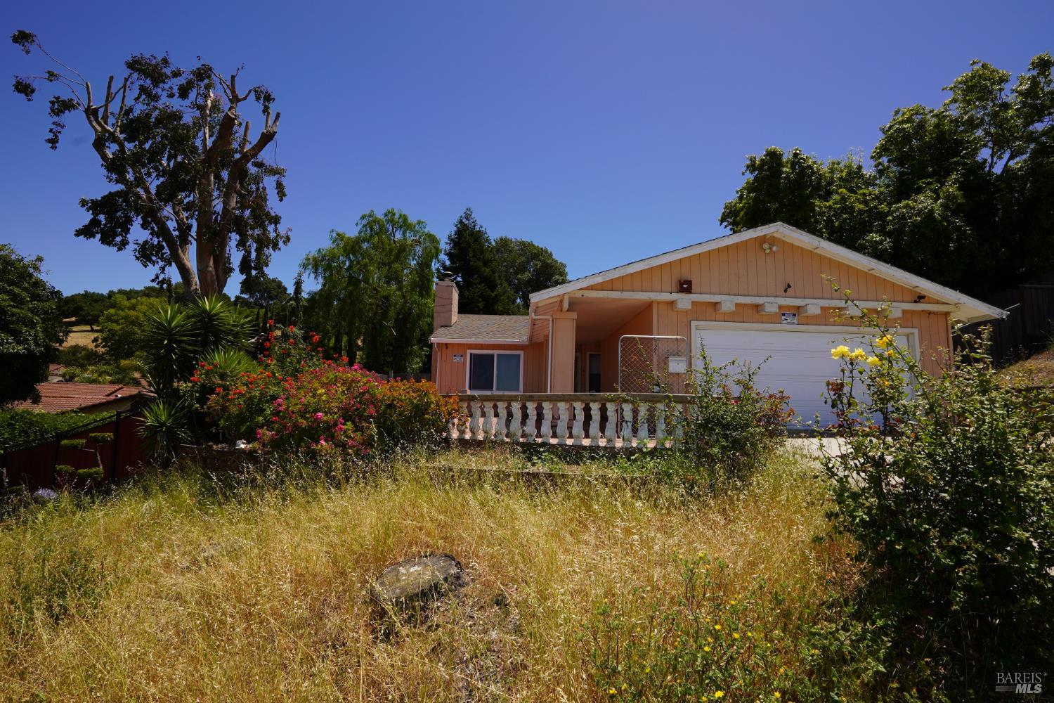 325 Jordan Street Vallejo, CA 94591 - Photo 2 of 41
