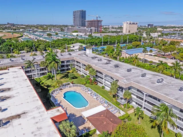 $229,000 | 581 Blue Heron Drive, Unit 317B, Hallandale Beach, FL 33009