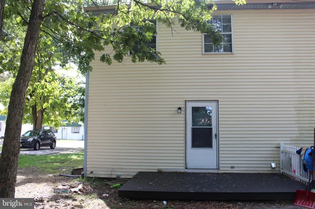 $2,100 | 127 Higgins Drive, Glassboro, NJ 08028