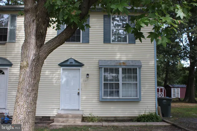 $2,100 | 127 Higgins Drive, Glassboro, NJ 08028