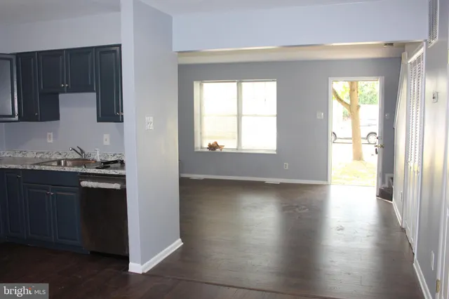 $2,100 | 127 Higgins Drive, Glassboro, NJ 08028