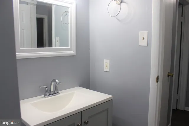 $2,100 | 127 Higgins Drive, Glassboro, NJ 08028