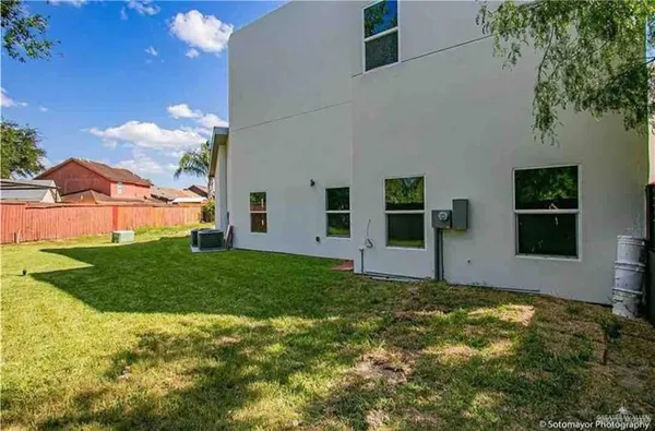 $3,000 | 2303 South 42nd Lane, McAllen, TX 78503