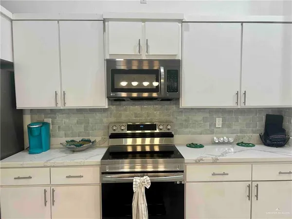 $3,000 | 2303 South 42nd Lane, McAllen, TX 78503