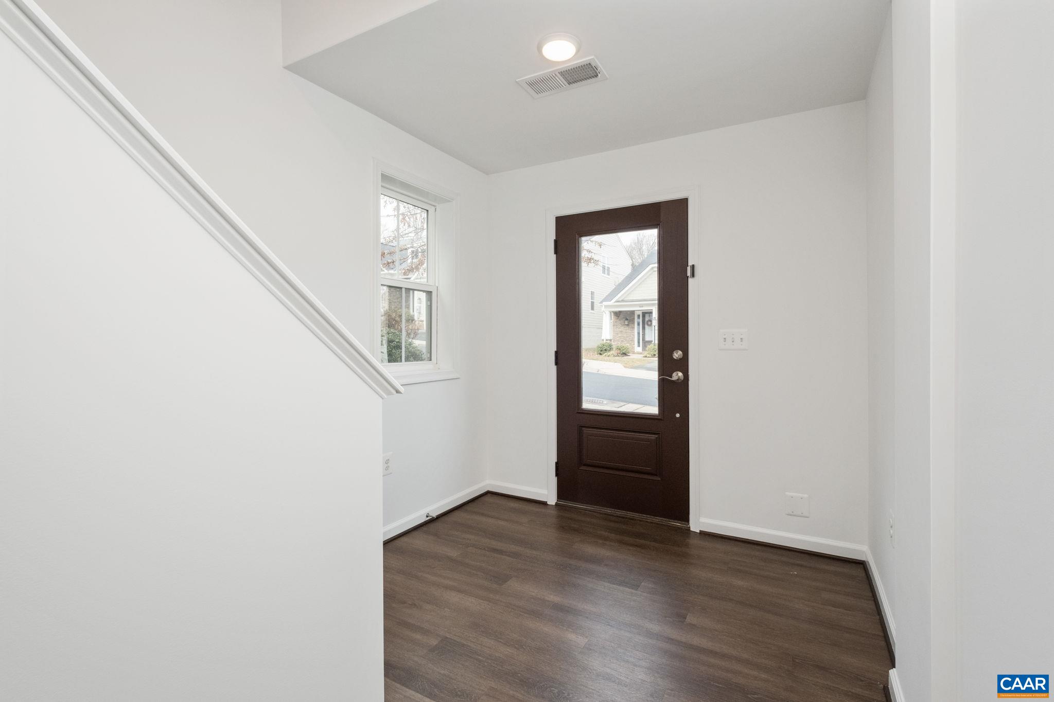3213 Bergen Street Charlottesville, VA 22902 - Photo 2 of 42