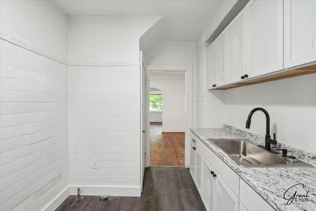 $109,900 | 12328 Longview Street, Detroit, MI 48213