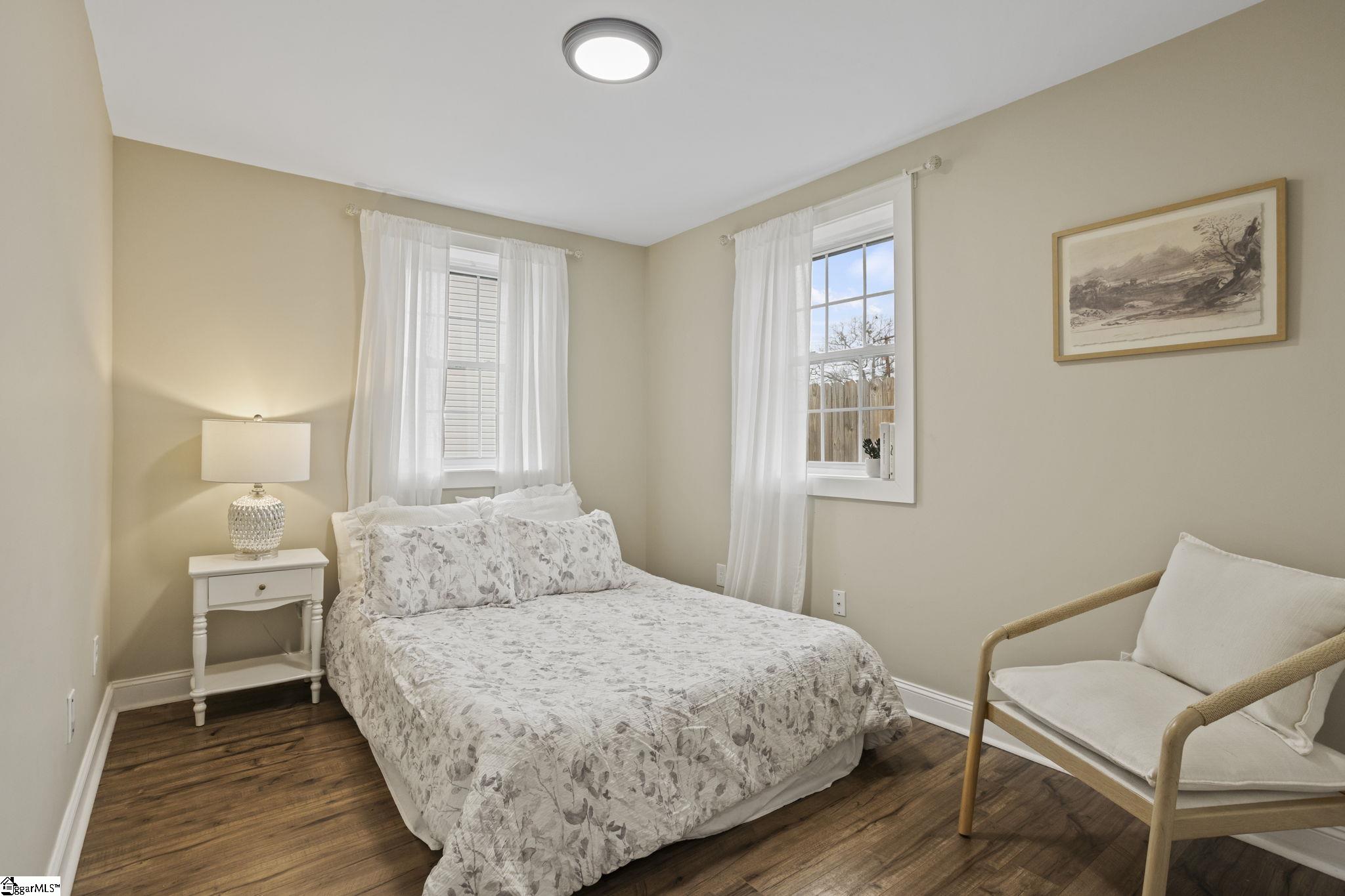 14 Chaney Street Greenville, SC 29607 - Photo 5 of 24