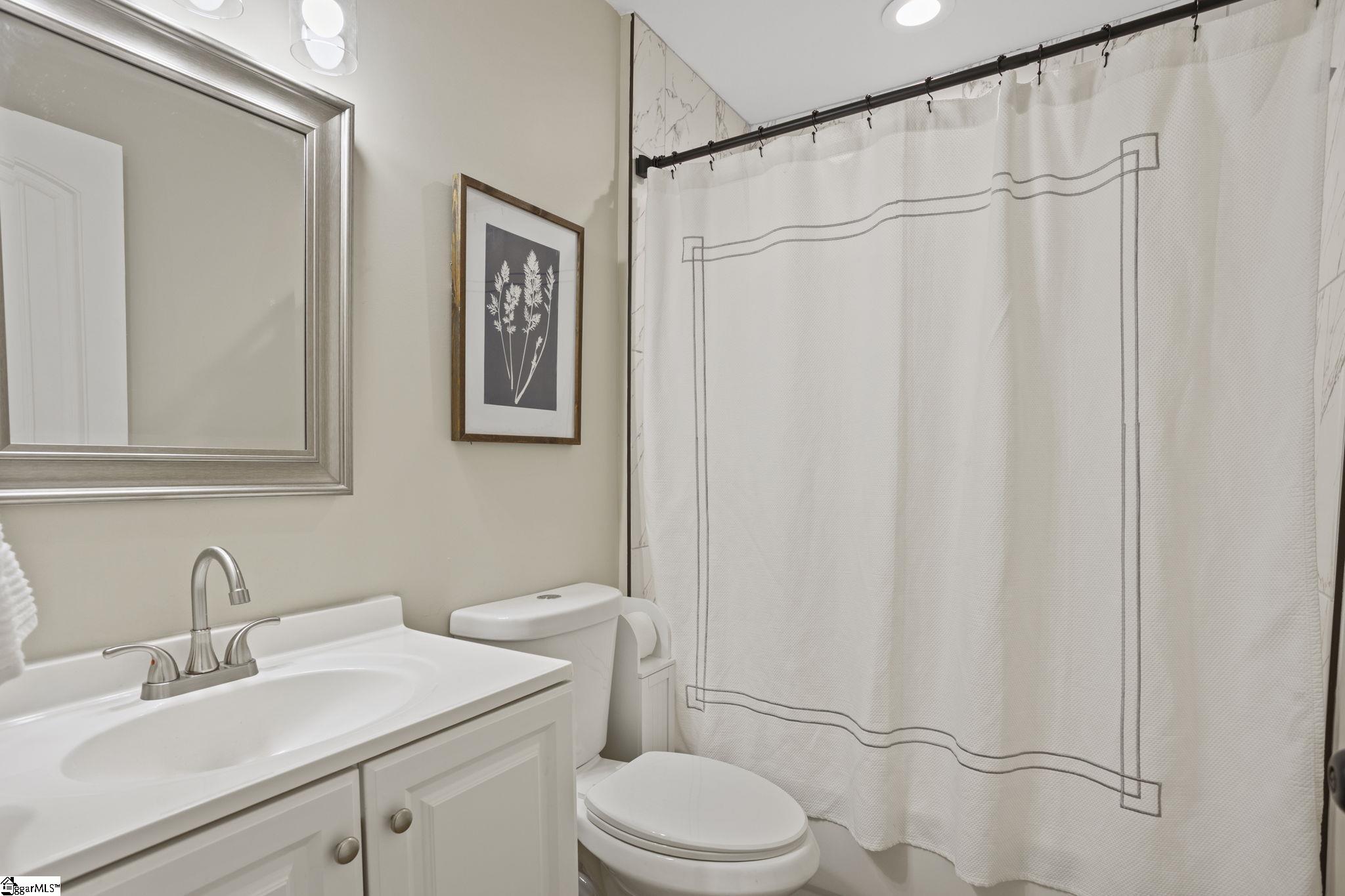 14 Chaney Street Greenville, SC 29607 - Photo 7 of 24