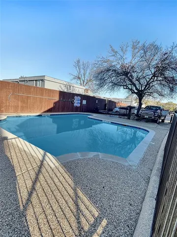 $1,695 | 1321 Emily Road, Unit 4101, Dallas, TX 75203