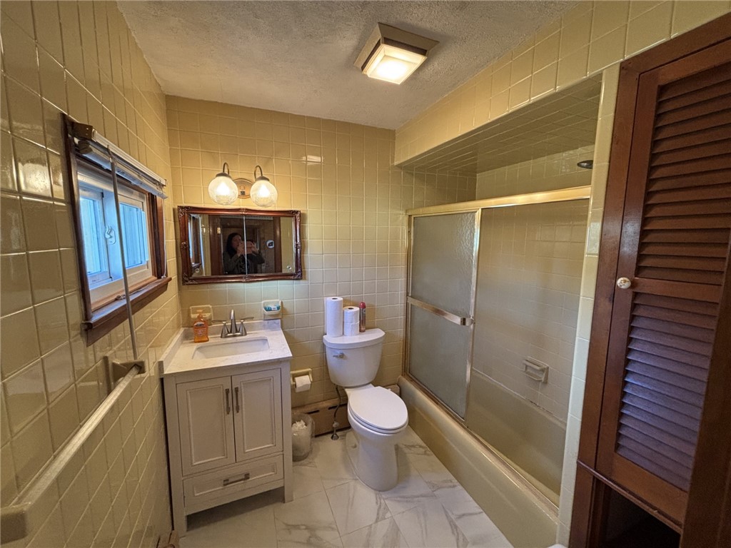 12 Union Street Warren, RI 02885 - Photo 7 of 11