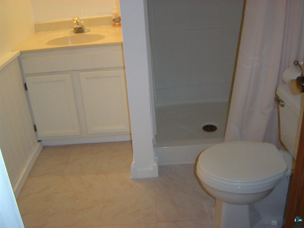 5001 Oneida Street Duluth, MN 55804 - Photo 15 of 23 Gallery Image 15