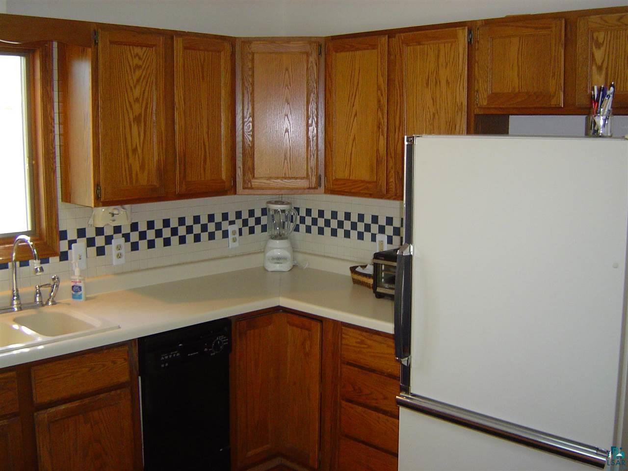 5001 Oneida Street Duluth, MN 55804 - Photo 3 of 23 Gallery Image 3