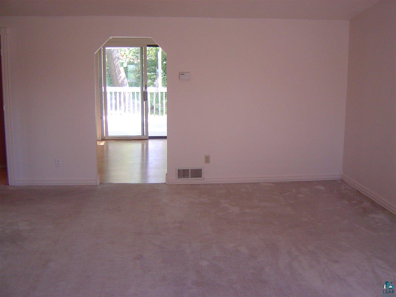 5001 Oneida Street Duluth, MN 55804 - Photo 8 of 23 Gallery Image 8