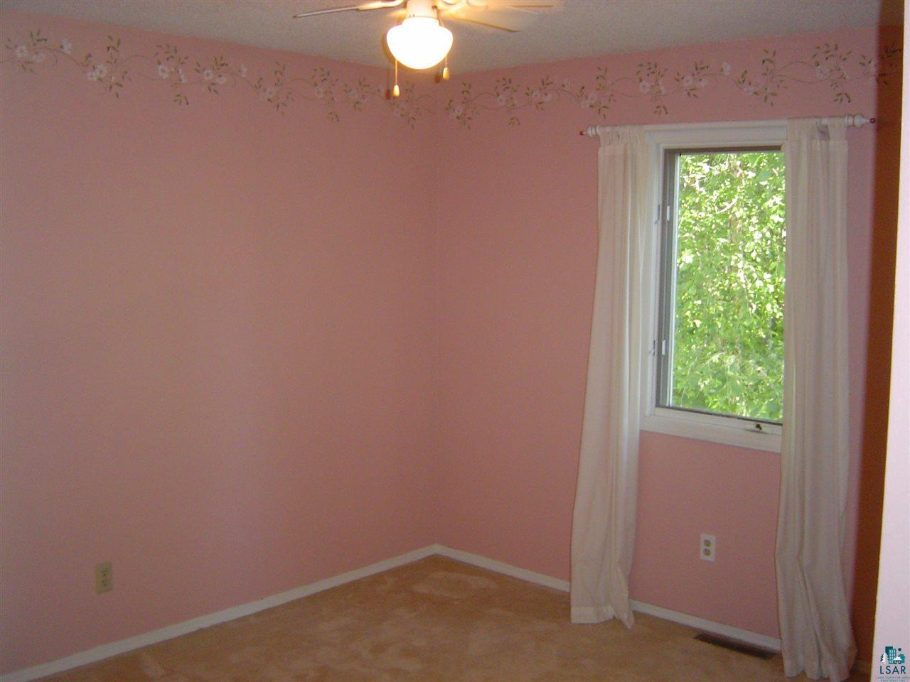 5001 Oneida Street Duluth, MN 55804 - Photo 9 of 23 Gallery Image 9