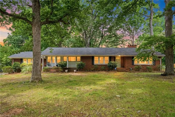 $305,000 | 411 Arbor Drive, Lexington, NC 27292