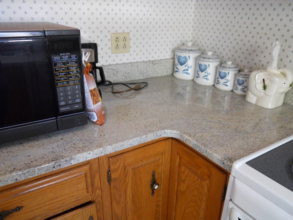 29 Gilbert Street Orono, ME 04473 - Photo 4 of 18 Kitchen