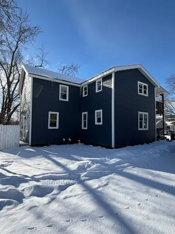 $1,950 | 915 South Spencer Road, Unit 2, New Lenox, IL 60451